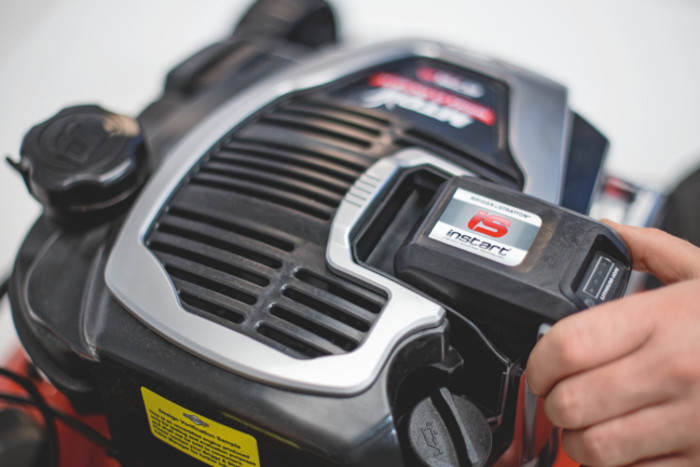 MTD Briggs & Stratton InStart MTD Briggs & Stratton InStart